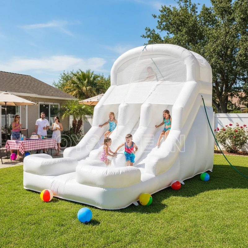Water Slide Inflatable - 子供用インフレータブルウォータースライド、ダブルホワイトスライド、スプラッシュプール付き、裏庭での夏の屋外パーティーレンタル用
